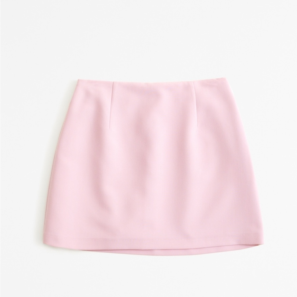 ISO !!! Scarlett mini skirt in size medium